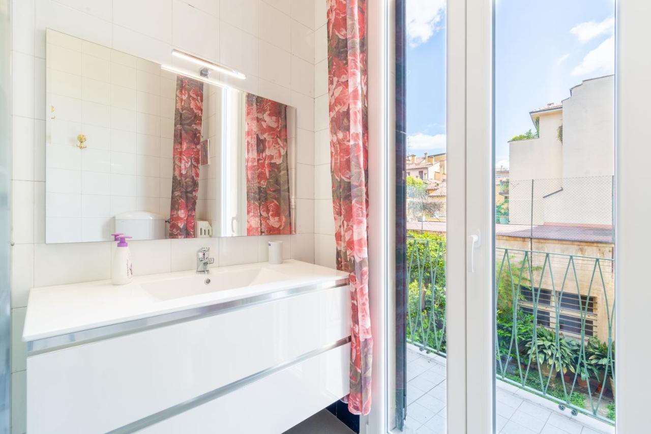 Housmart San Carlo 17 Apartment Bologna Ngoại thất bức ảnh